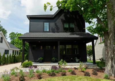 Grand Avenue, Leland